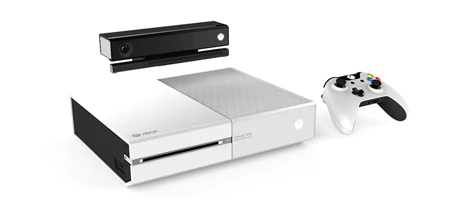 XBox One blanco para finales del año y actualización para marzo