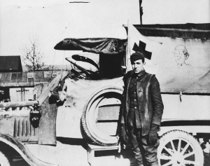 volunteer-walt-disney-1919