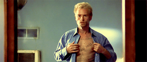 leonard-memento-gif