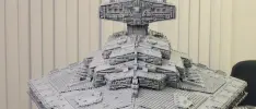 Checa este Star Destroyer con Legos enorme, hasta tres pisos de construcción