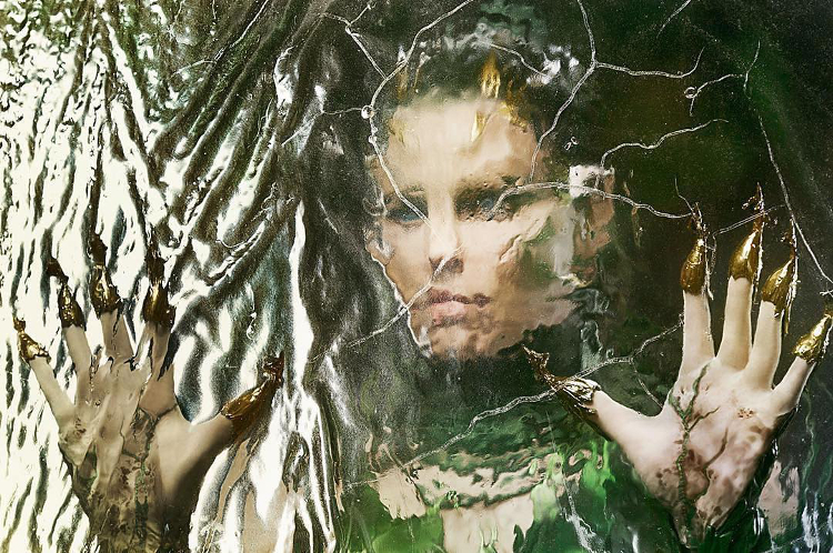 power-rangers-movie-reboot-images-rita-repulsa-in-crystal-194890