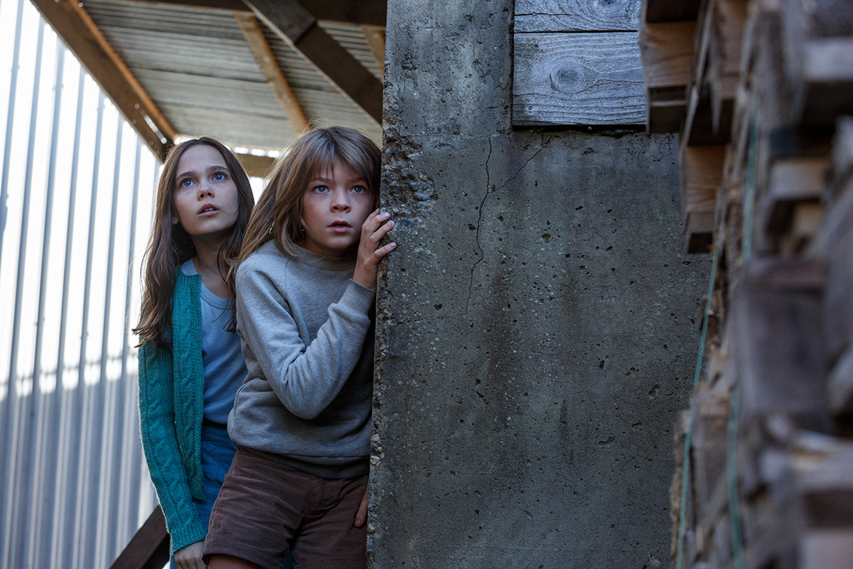petes-dragon-oakes-fegley-oona-laurence