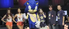 ¡Alitas picantes! Sonic hará equipo con Hooters en Japón