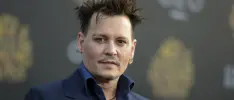 Autora de Harry Potter defiende el tener a Johnny Depp en secuela de Fantastic Beasts