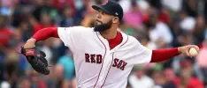 Presionan a pitcher de los Red Sox a que deje de jugar Fortnite