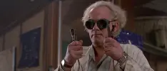 A Christopher Lloyd le encantaría hacer una nueva peli de Volver al Futuro
