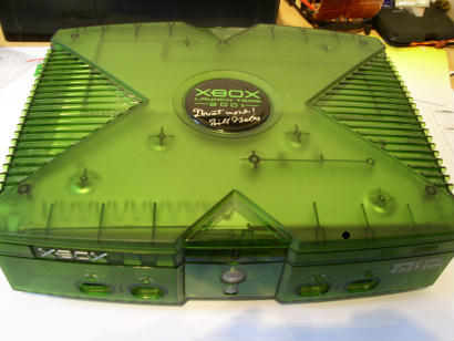 xbox_launch_team_console