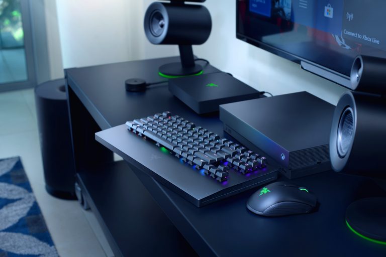 Turret-for-Xbox-One-2018-Lifestyle-Image-05-768×512
