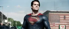 Aparentemente, Henry Cavill sigue siendo Superman