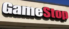Hombre roba $130 mil dólares de GameStop y le dan 10 años de cárcel