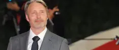 Mads Mikkelsen se suma al elenco de Indiana Jones 5