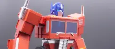 Nuevo juguete de Transformers cuesta cerca de $15 mil pesos y se transforma solo