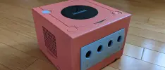 Un modder convierte un GameCube en una PC bastante poderosa