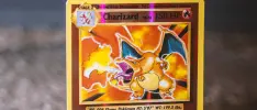Logan Paul portó una rara carta de Pokémon en su pelea contra Floyd Mayweather Jr