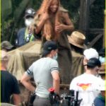 halle-bailey-little-mermaid-set-photos-07