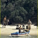 halle-bailey-little-mermaid-set-photos-15