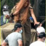 halle-bailey-little-mermaid-set-photos-17