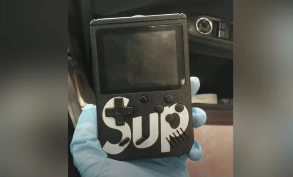 fake-game-boy.original