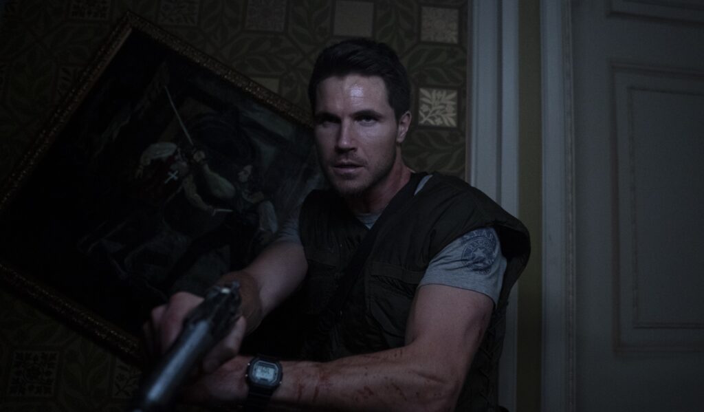 Robbie Amell (Finalized)