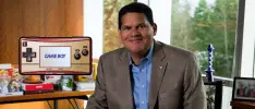 Reggie explica por qué no le gustaba el Game Boy Micro