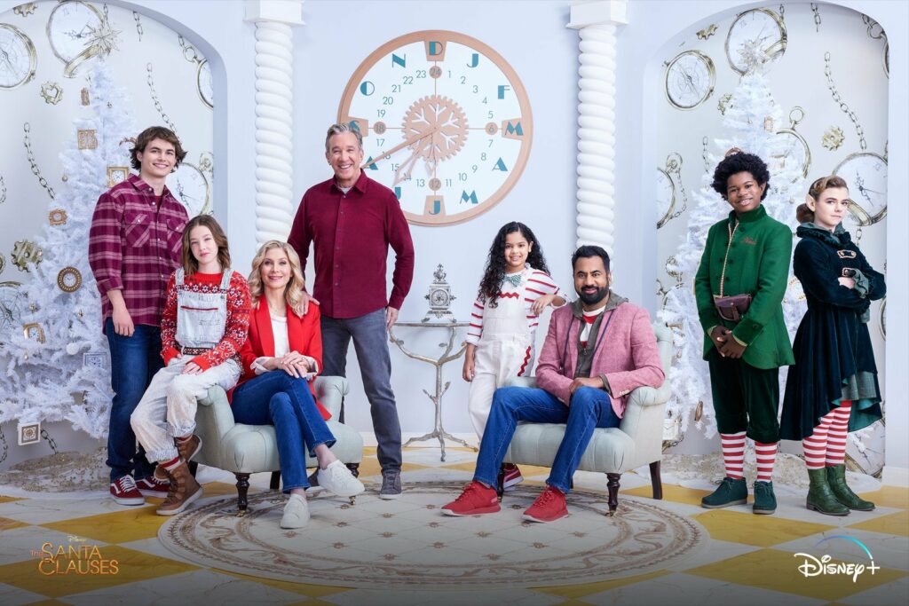 the-santa-clauses-first-look-1656066571151