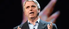 Ex CEO de EA llama idiotas a quienes no usan microtransacciones