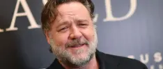 Primer vistazo de Russell Crowe en la película El Exorcista del Papa