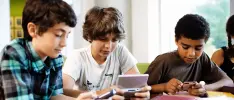 Estudio revela que los videojuegos mejoran el inglés de las personas