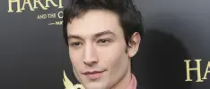 Ezra Miller da su declaración respecto a las acusaciones de robo
