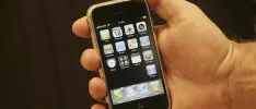 Subasta de uno de los primeros iPhone alcanza cifras muy altas