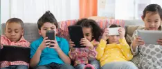 Prohiben el uso de smartphones a menores de edad
