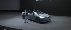 Sony presenta un carro que se maneja con un DualSense