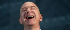Ex-CEO de Amazon gana más dinero que 44 mexicanos en sus vidas