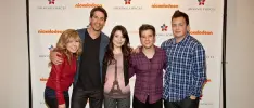 Videos muestran a Jerry Trainor proteger al elenco de iCarly