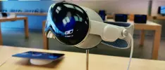 El fracaso de Vision Pro hace que Apple baje la producción