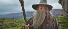 Ian McKellen cae del escenario y es hospitalizado