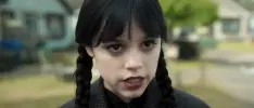 Nuevo tráiler de Merlina muestra la muerte de popular personaje